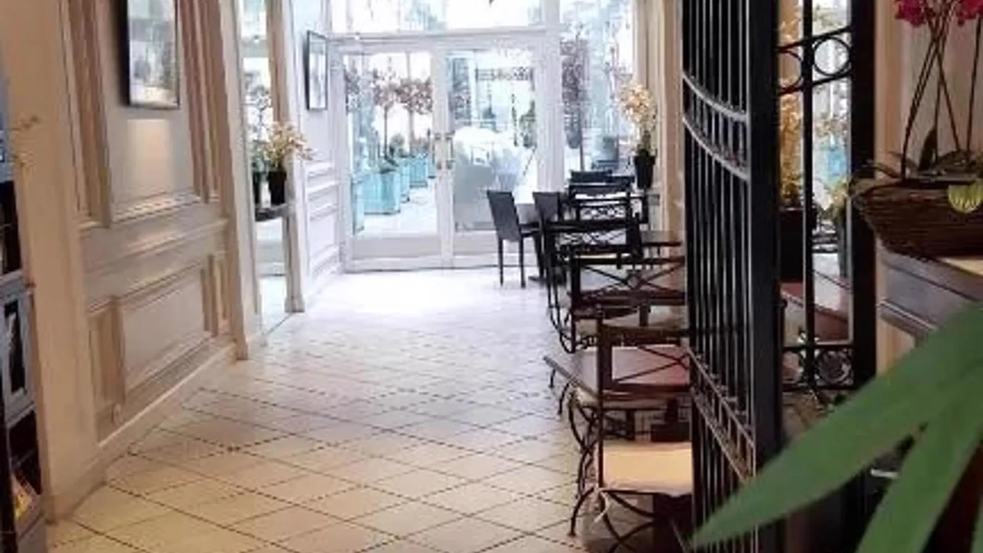 Unic Renoir Saint-germain Paris