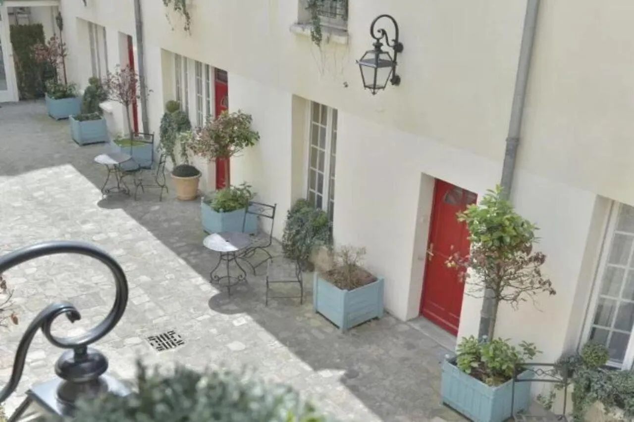 Hotell Unic Renoir Saint-germain 3*