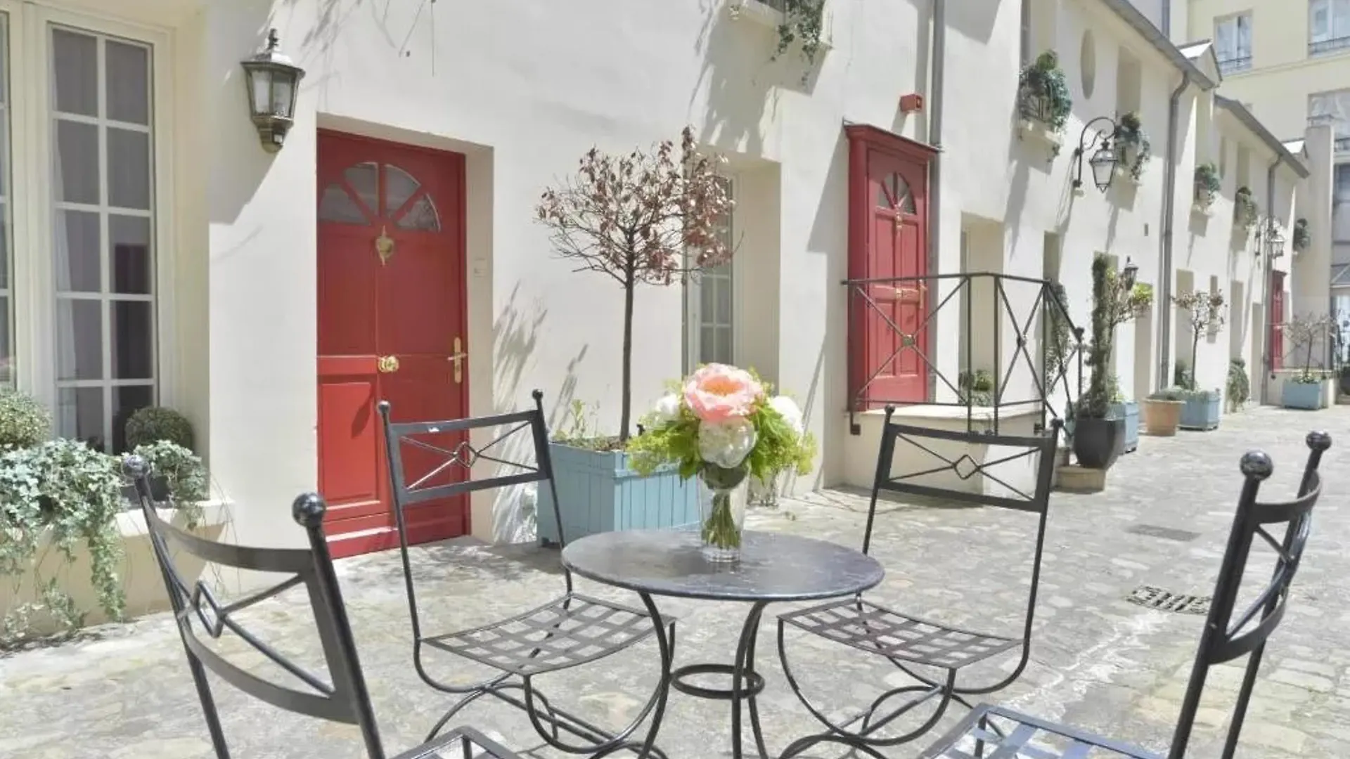 Unic Renoir Saint-germain 3*