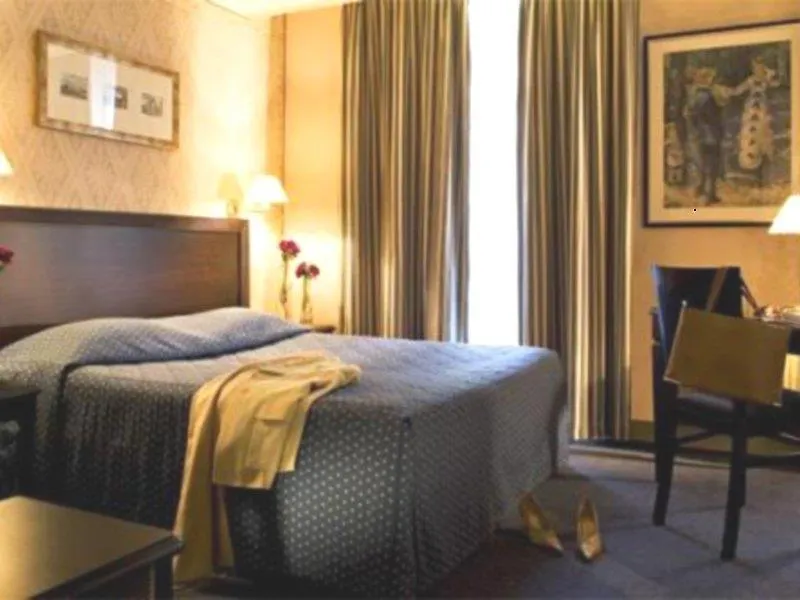 Hotell Unic Renoir Saint-germain Paris