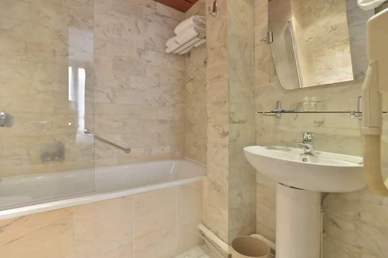 Unic Renoir Saint-germain 3* Parijs